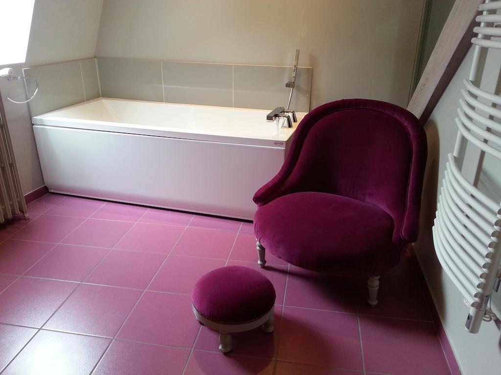 La Maison D'Adelaide Saint-Flour  Oda fotoğraf